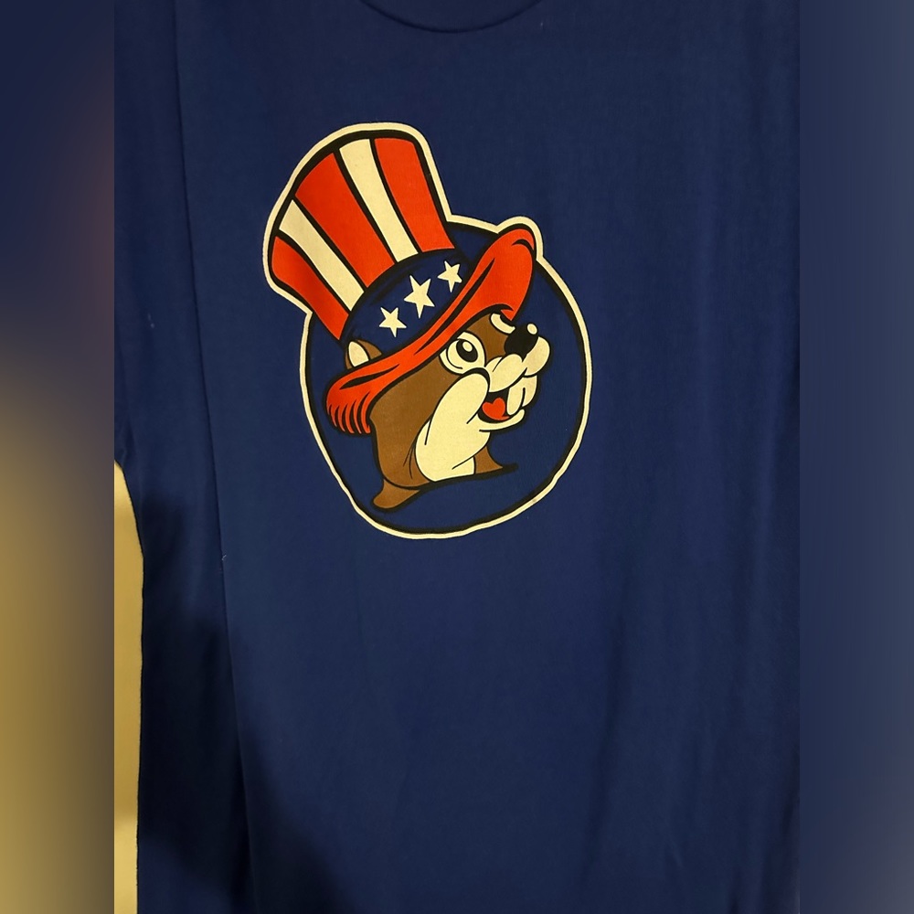 Large relaxed fit buccees tshirt